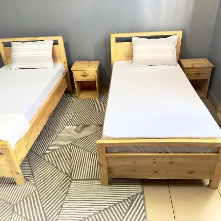 Sally'S Home-Near Jnia Airport Νταρ ες Σαλάμ Εξωτερικό φωτογραφία