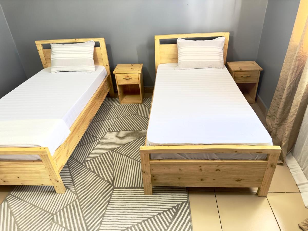 Sally'S Home-Near Jnia Airport Νταρ ες Σαλάμ Εξωτερικό φωτογραφία